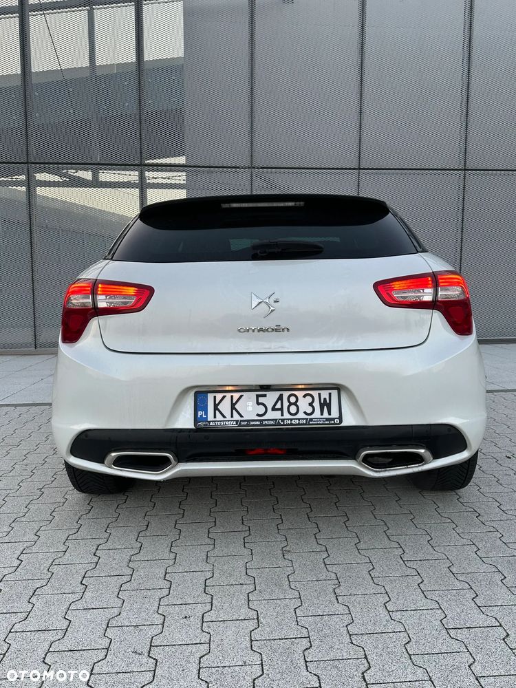 Citroën DS5 THP 155 SoChic - 8