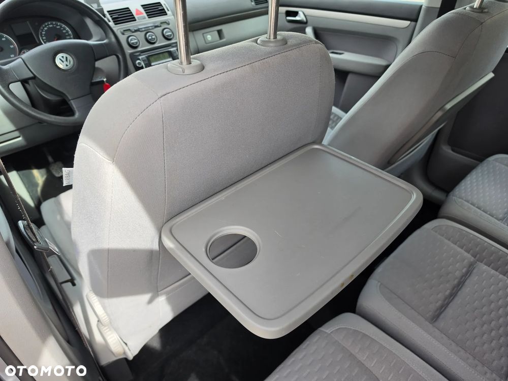 Volkswagen Touran 1.9 TDI DPF Highline - 16