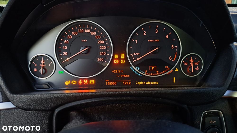 BMW 3GT 318d Luxury Line - 14
