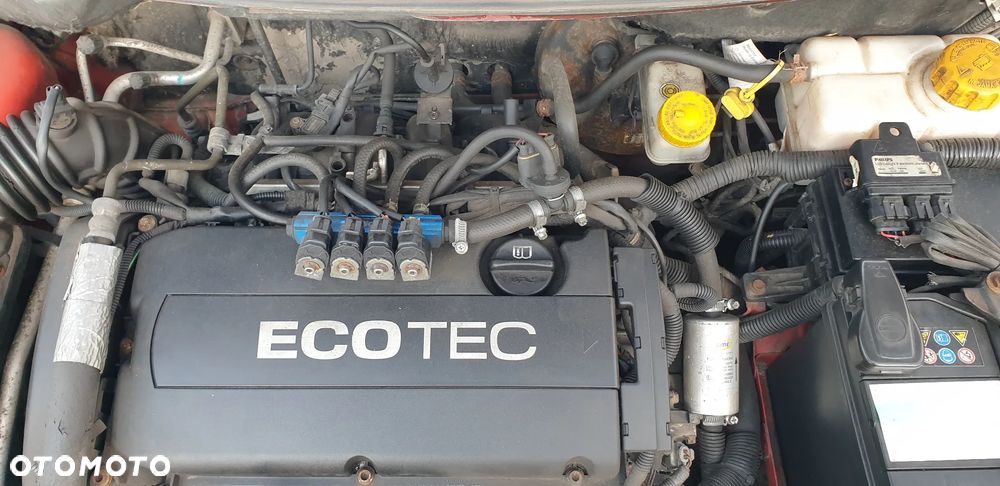 Chevrolet Aveo 1.4 16V Base - 5