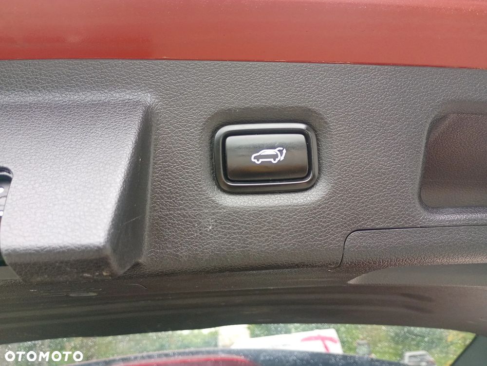 Hyundai Santa Fe 2.0 CRDi Premium 4WD 7os - 29