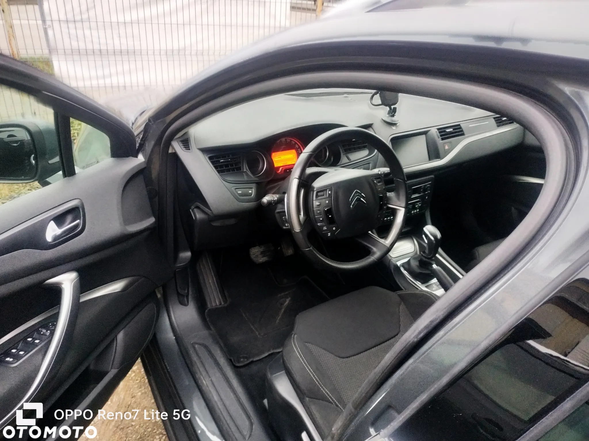 Citroën C5 e-HDi 115 EGS6 FAP Tendance - 11