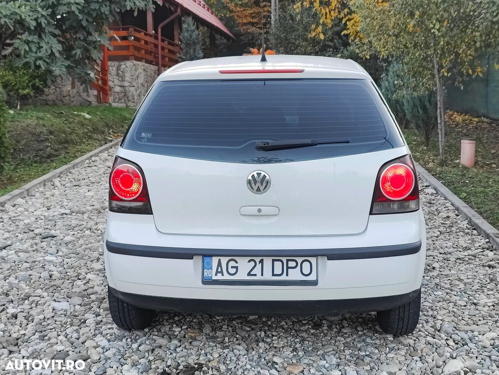 Volkswagen Polo - 5
