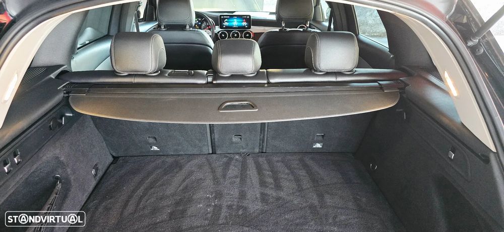 Mercedes-Benz GLC 300 de 4Matic - 11