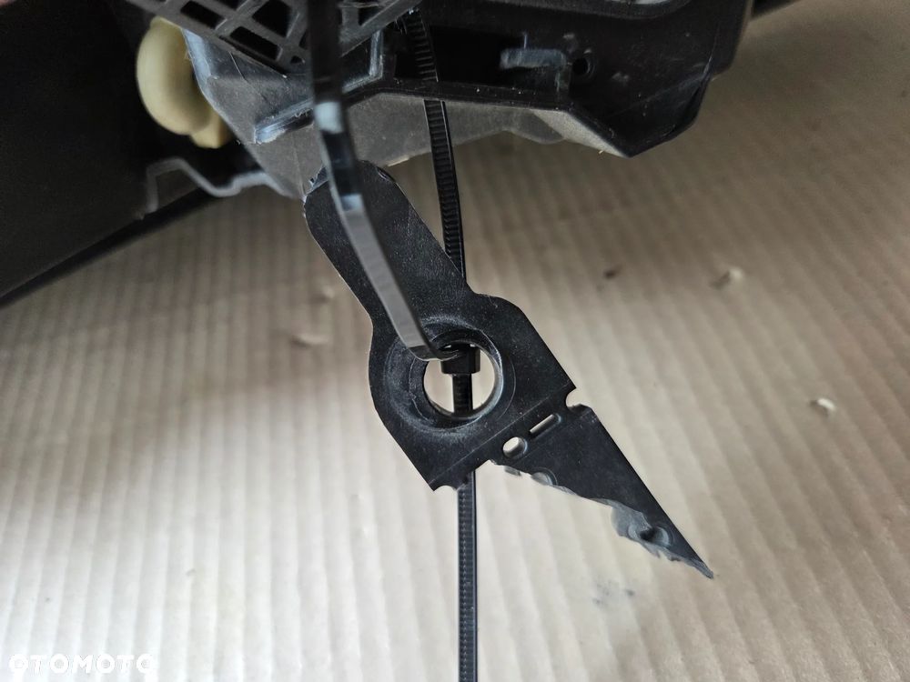 Lampa przednia prawa Peugeot Expert III - 11