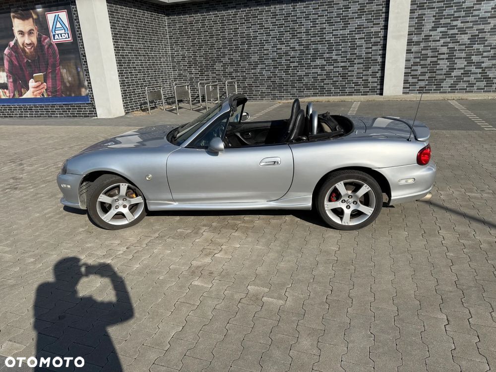Mazda MX-5 1.9i 16V - 14