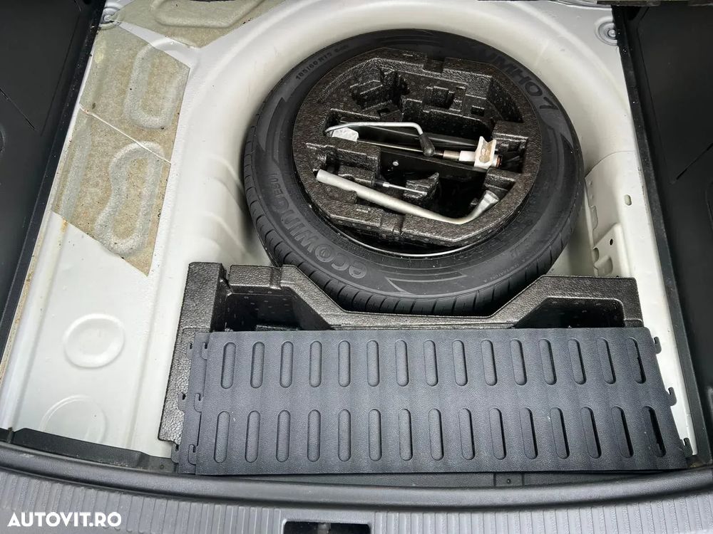 Skoda Fabia 1.0 TSI 95 CP Ambition - 23