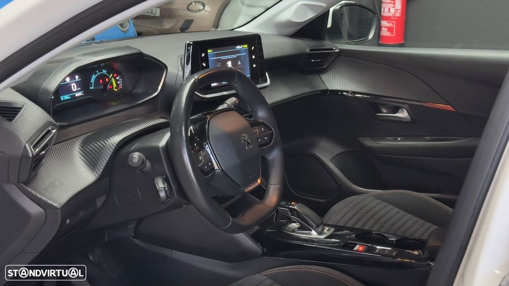 Peugeot e-208 Active Pack - 31