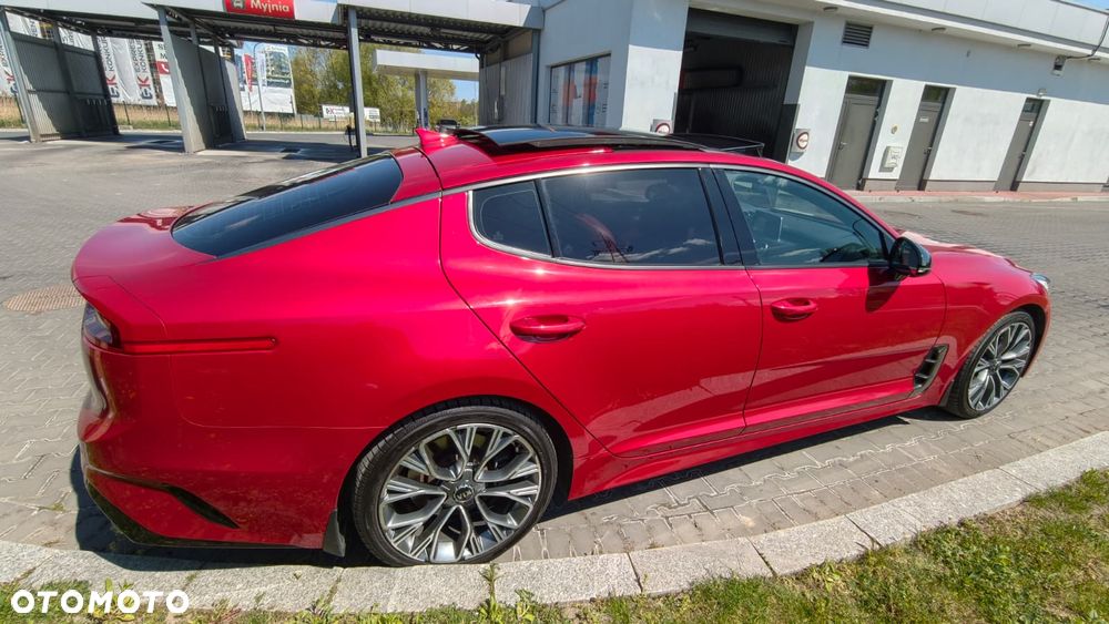 Kia Stinger 2.0 T-GDI GT Line - 10