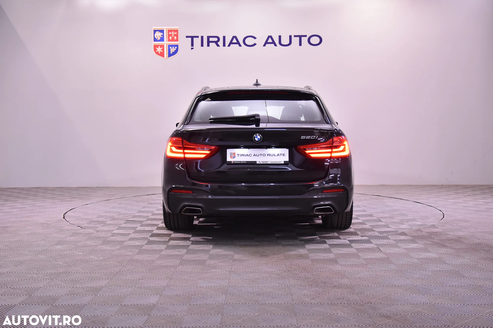 BMW Seria 5 520i Touring Aut. M Sport Edition - 4