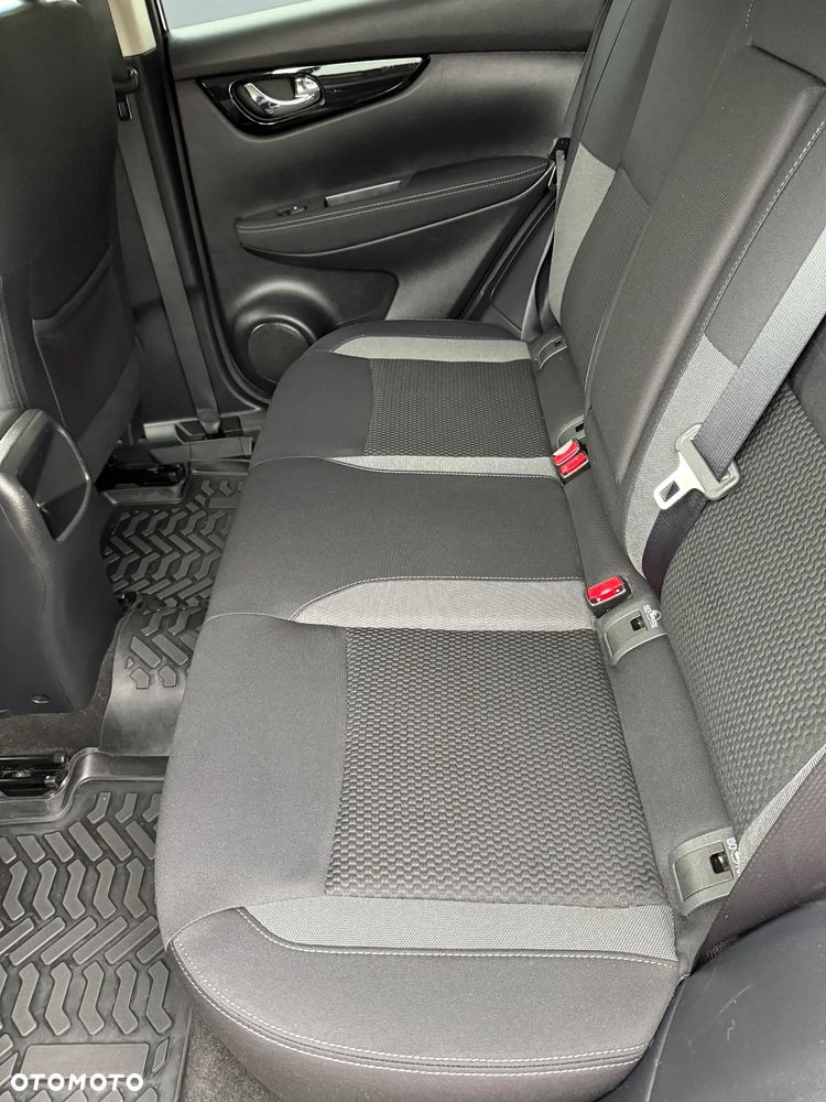 Nissan Qashqai - 18