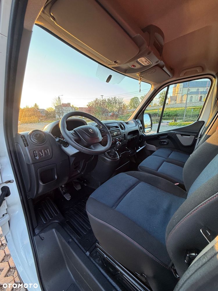 Renault Master - 15