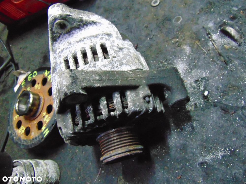 Alternator BMW e90 e87 e60 n47b20c - 5