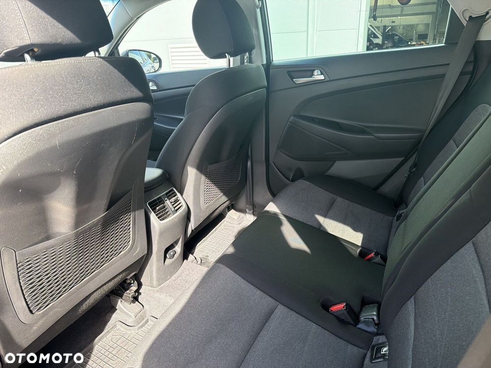 Hyundai Tucson - 13