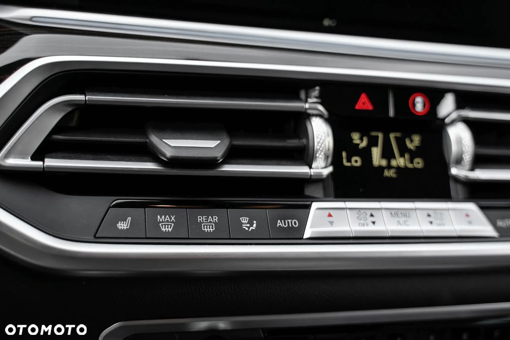 BMW X5 - 28