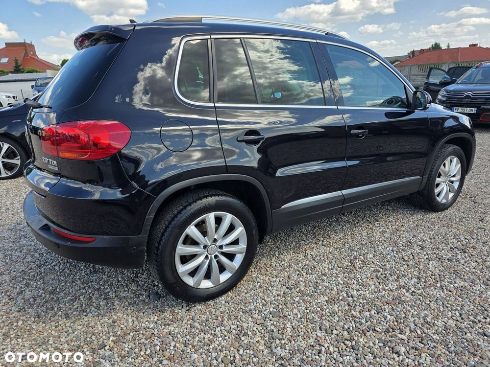 Volkswagen Tiguan 2.0 TDI DPF BlueMotion Technology Exclusive - 14