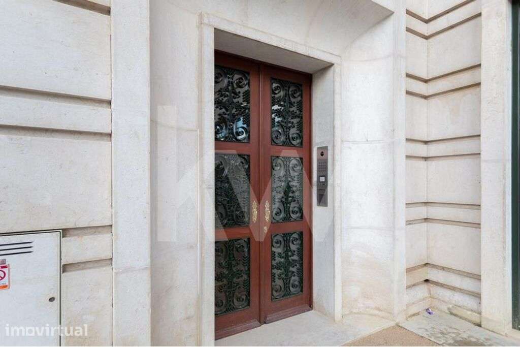 Apartamento  T1 com jardim e  piscina, na Praça do Areeiro - Grande imagem: 2/34