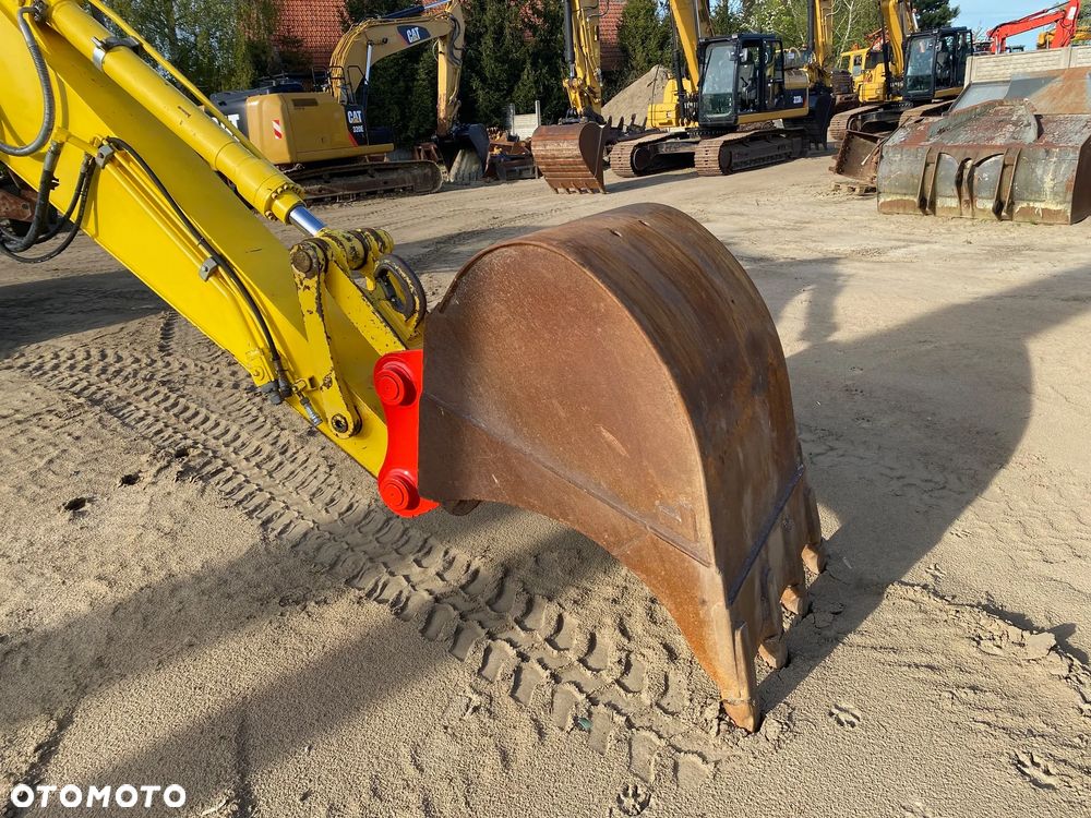 Kobelco NEW HOLLAND E175, 9900 MTH, Z NIEMIEC, PODWOZIE 90% DOBRE, WZOROWO UTRZYMANA - 32
