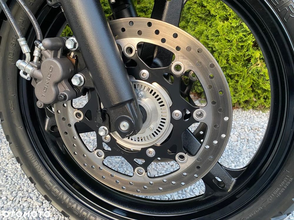 Suzuki V-STROM - 17