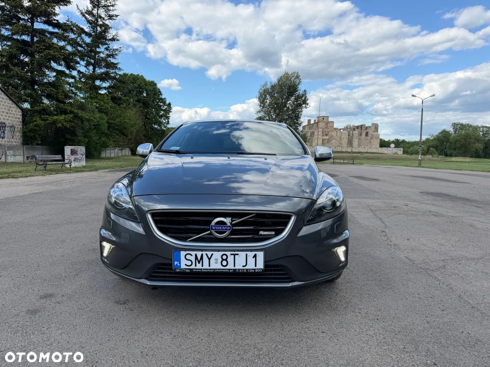 Volvo V40 D3 R Design - 2