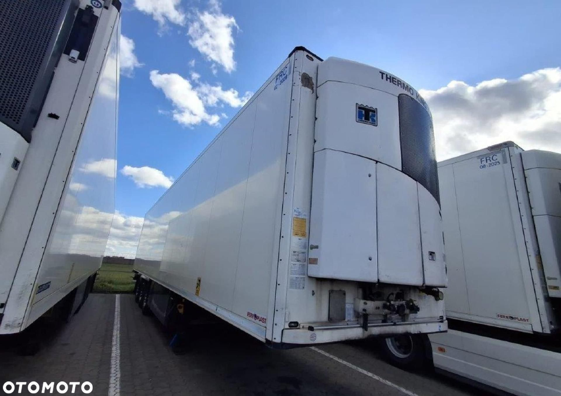 Schmitz Cargobull SKO FP 60 ThermoKing SLXi 300 - 3