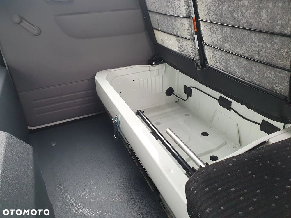 FUSO Canter 3c15 DOKA - 10