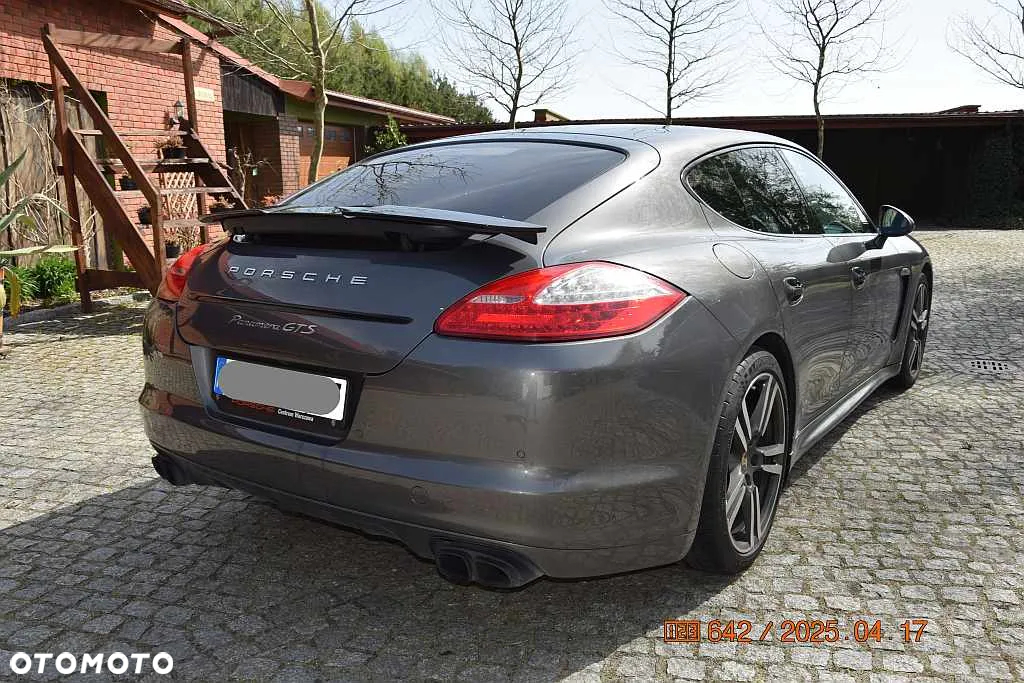 Porsche Panamera GTS - 8