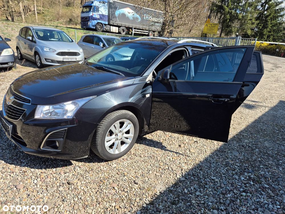 Chevrolet Cruze 1.6 - 10