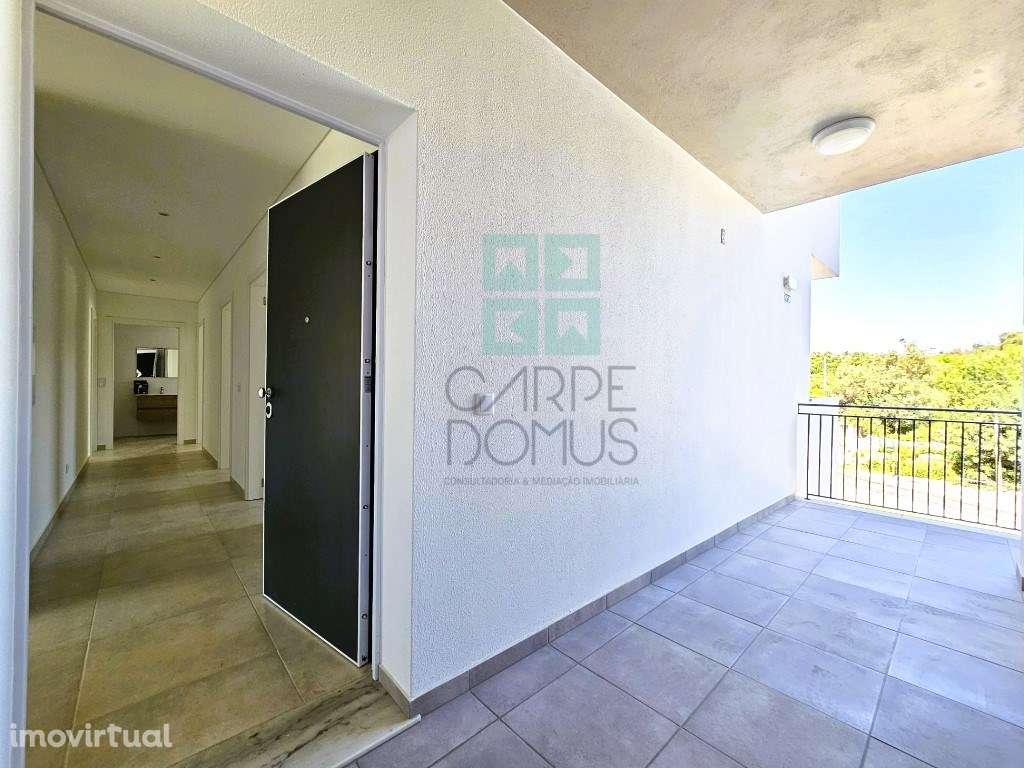 Apartamento T4 novo com 154,03m2, terraços no topo, garagem para 3 ... - Grande imagem: 3/36