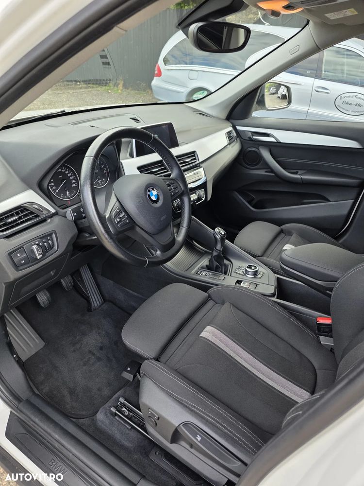 BMW X1 sDrive18i Advantage - 13