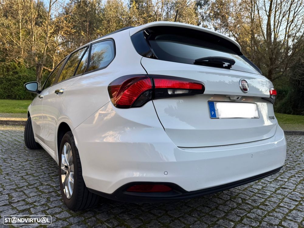 Fiat Tipo Station Wagon 1.3 M-Jet Lounge - 4