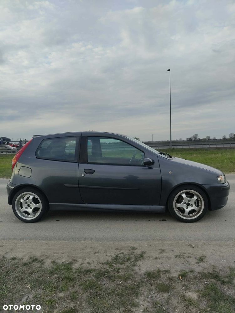 Fiat Punto - 11