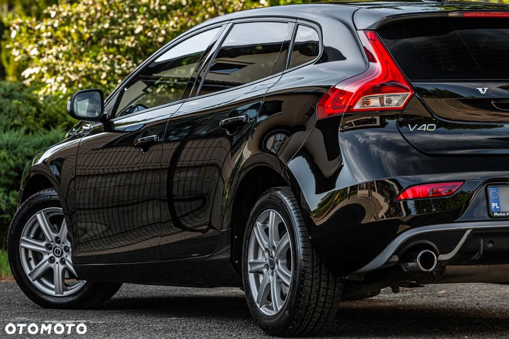 Volvo V40 D2 Momentum - 15