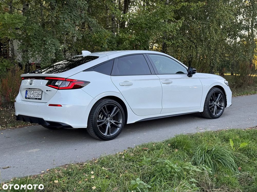 Honda Civic 2.0 i-MMD Hybrid Sport - 18