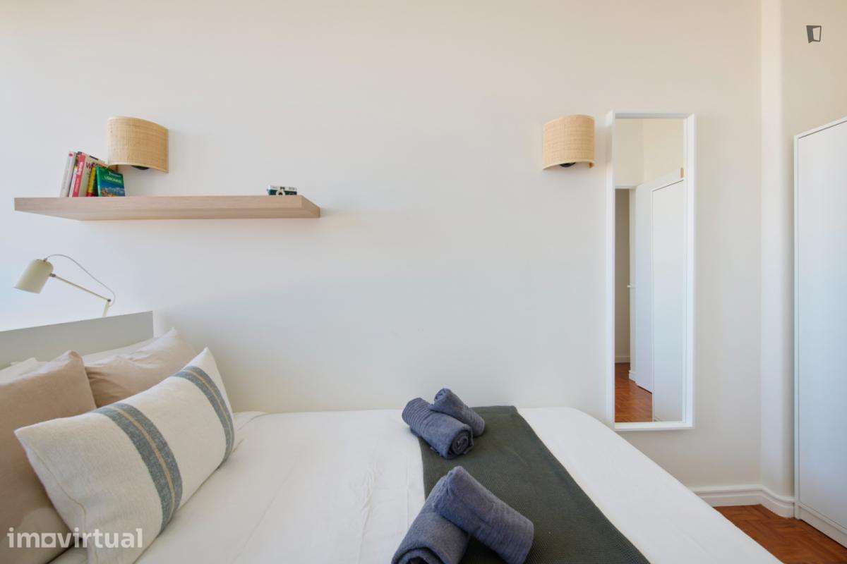 Quarto - localizado em Picoas Lisbon - Grande imagem: 4/60