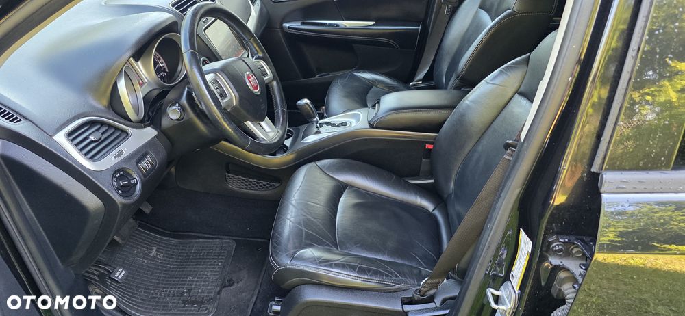 Fiat Freemont 2.0 Multijet Black Code AWD - 9