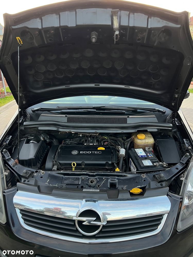 Opel Zafira - 20
