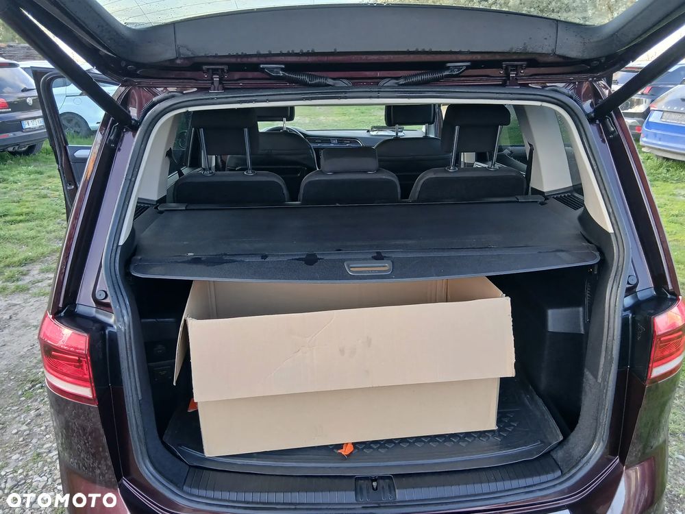 Volkswagen Touran 1.5 TSI ACT OPF DSG Highline - 20