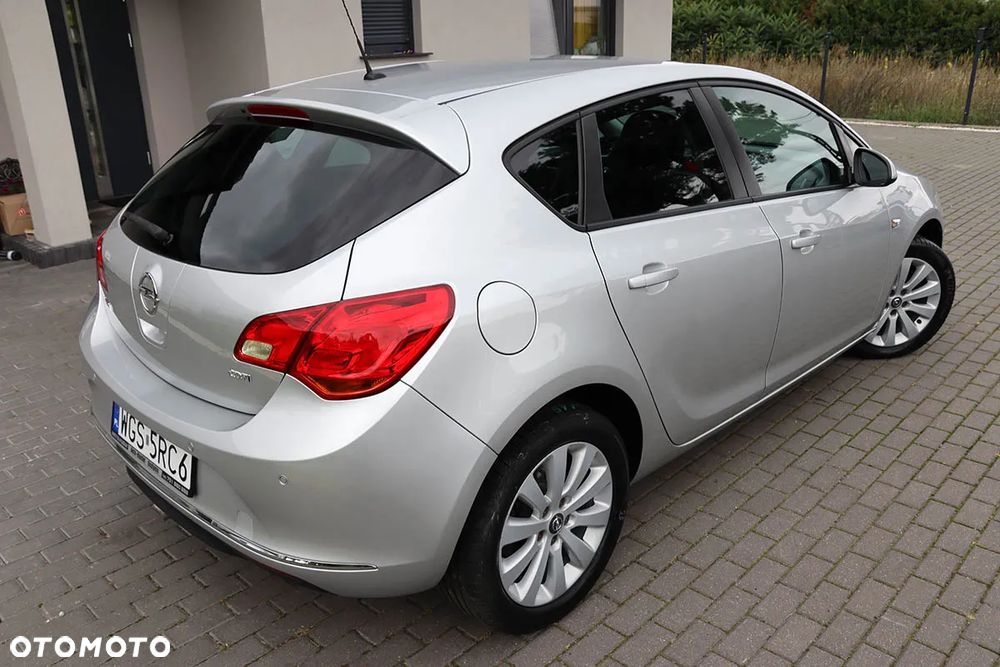 Opel Astra IV 1.7 CDTI Enjoy - 10