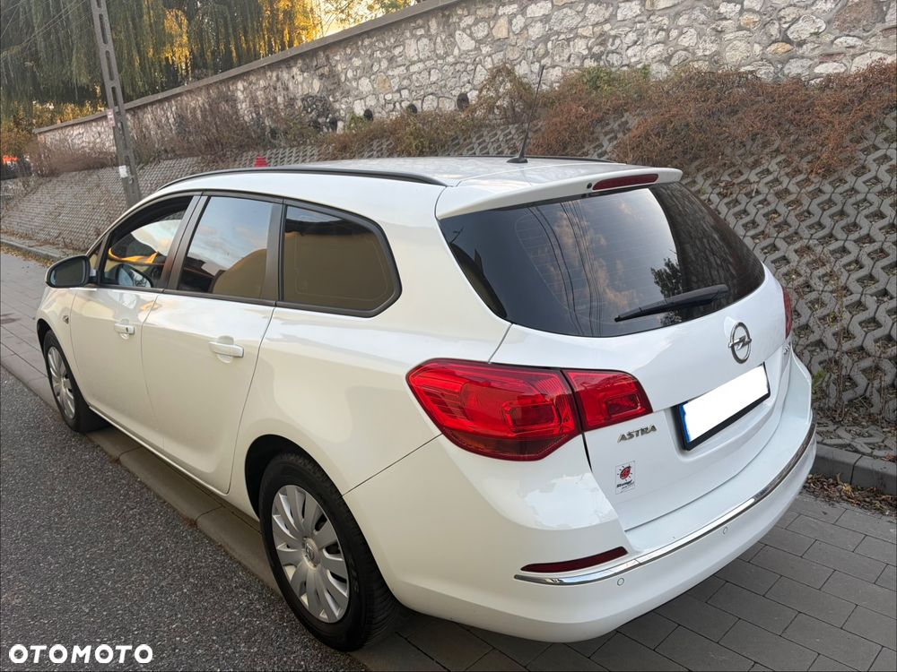 Opel Astra - 17