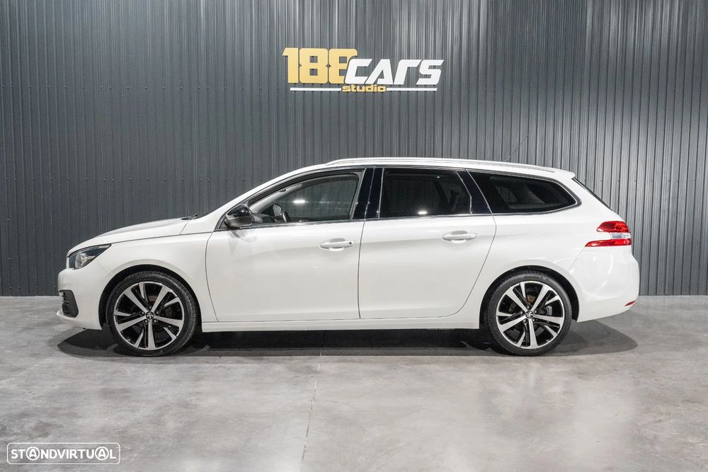 Peugeot 308 BlueHDi 130 EAT8 Allure - 29