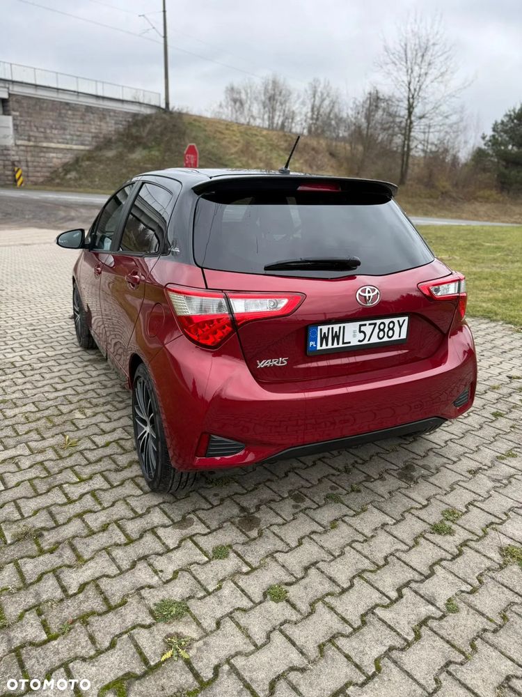 Toyota Yaris 1.5 Selection - 4
