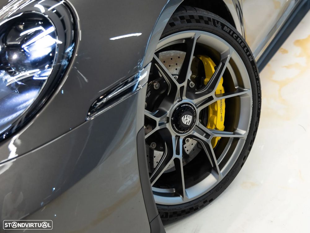 Porsche 911 (992) GT3 Touring Package PDK - 2