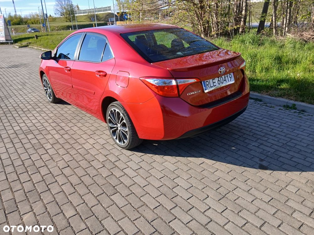 Toyota Corolla - 5