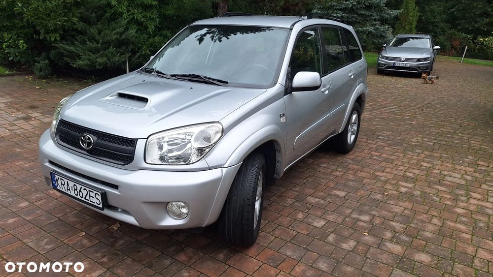 Toyota RAV4 2.0 D-4D Sol - 2