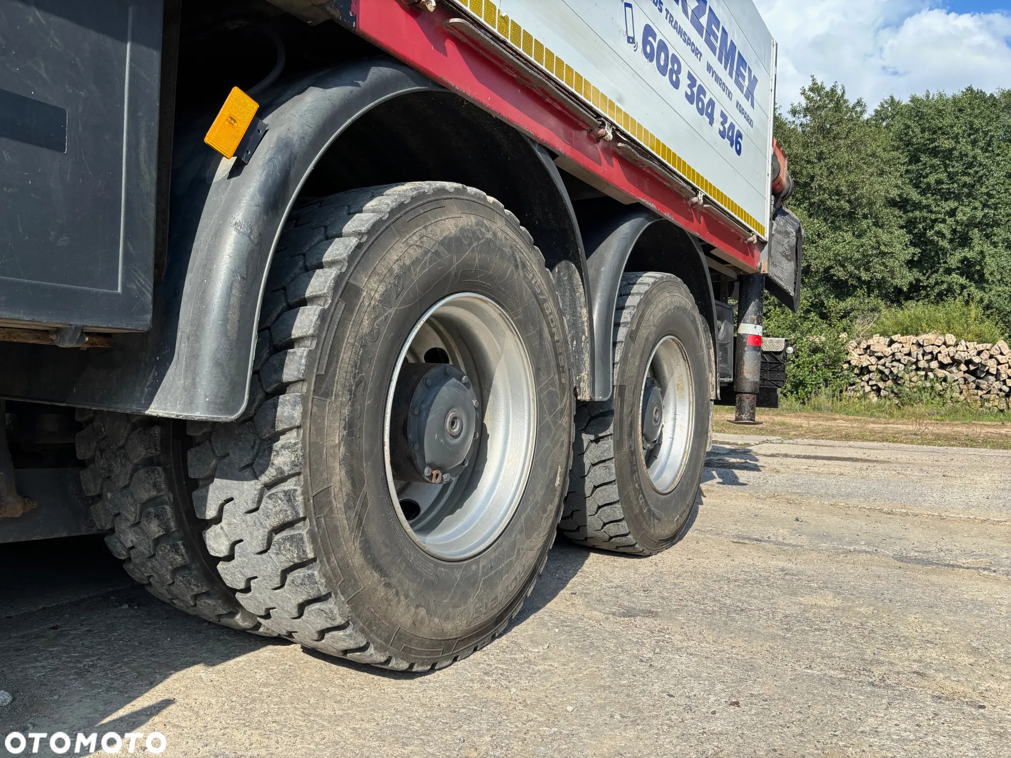 Mercedes-Benz Actros - 14