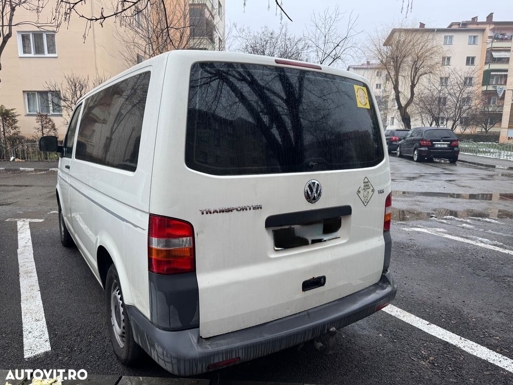 Volkswagen Transporter - 4