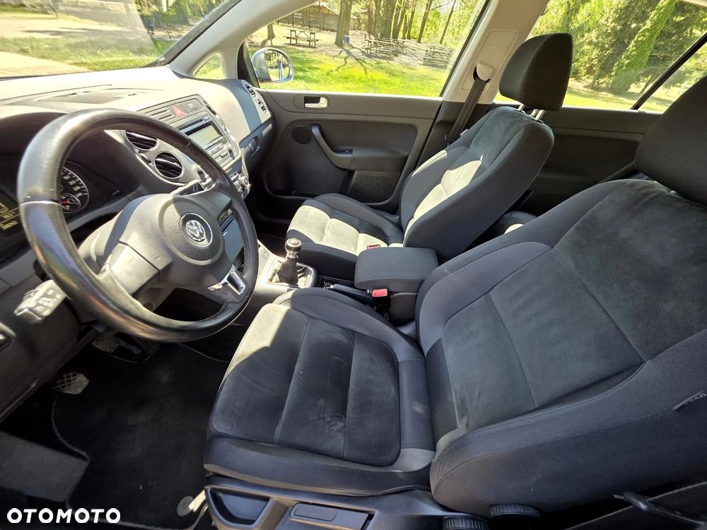 Volkswagen Golf Plus 2.0 TDI DPF Highline - 14