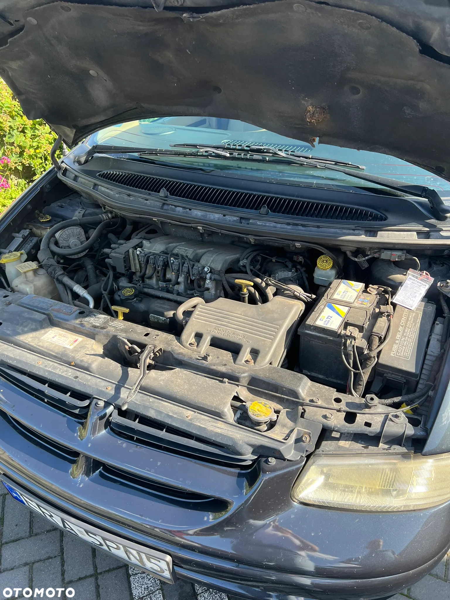 Chrysler Grand Voyager LE 3.3L - 12