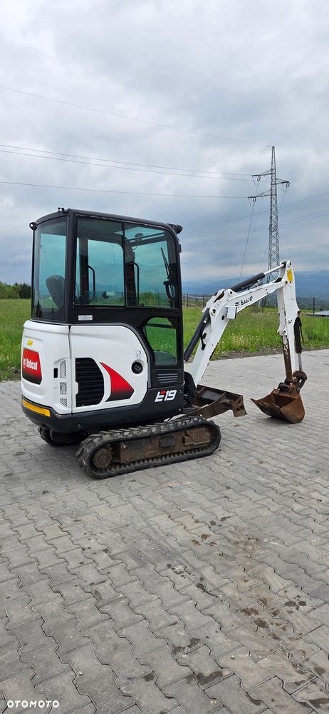 Bobcat E19 - 6